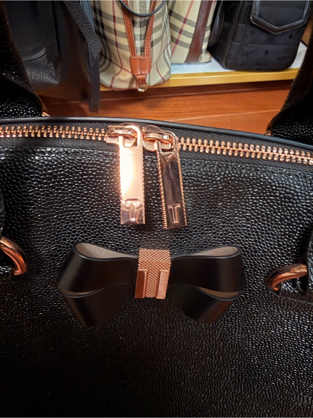 Ted Baker Black Textured Bow Dome Satchel with Rose Gold Hardware - Picture 3 of 8